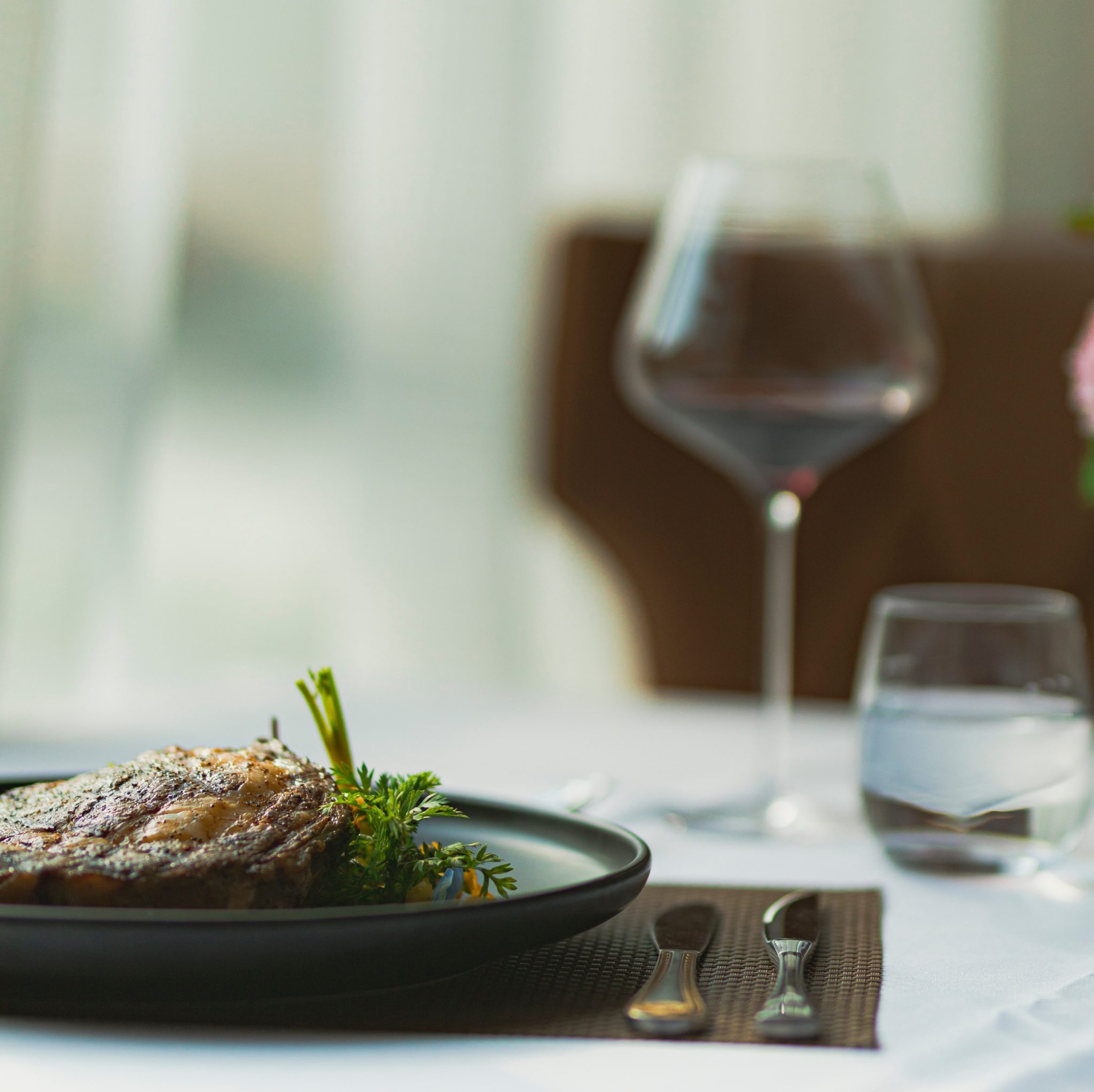 Regalare una cena sarda: esperienza enogastronomica sotto l’albero