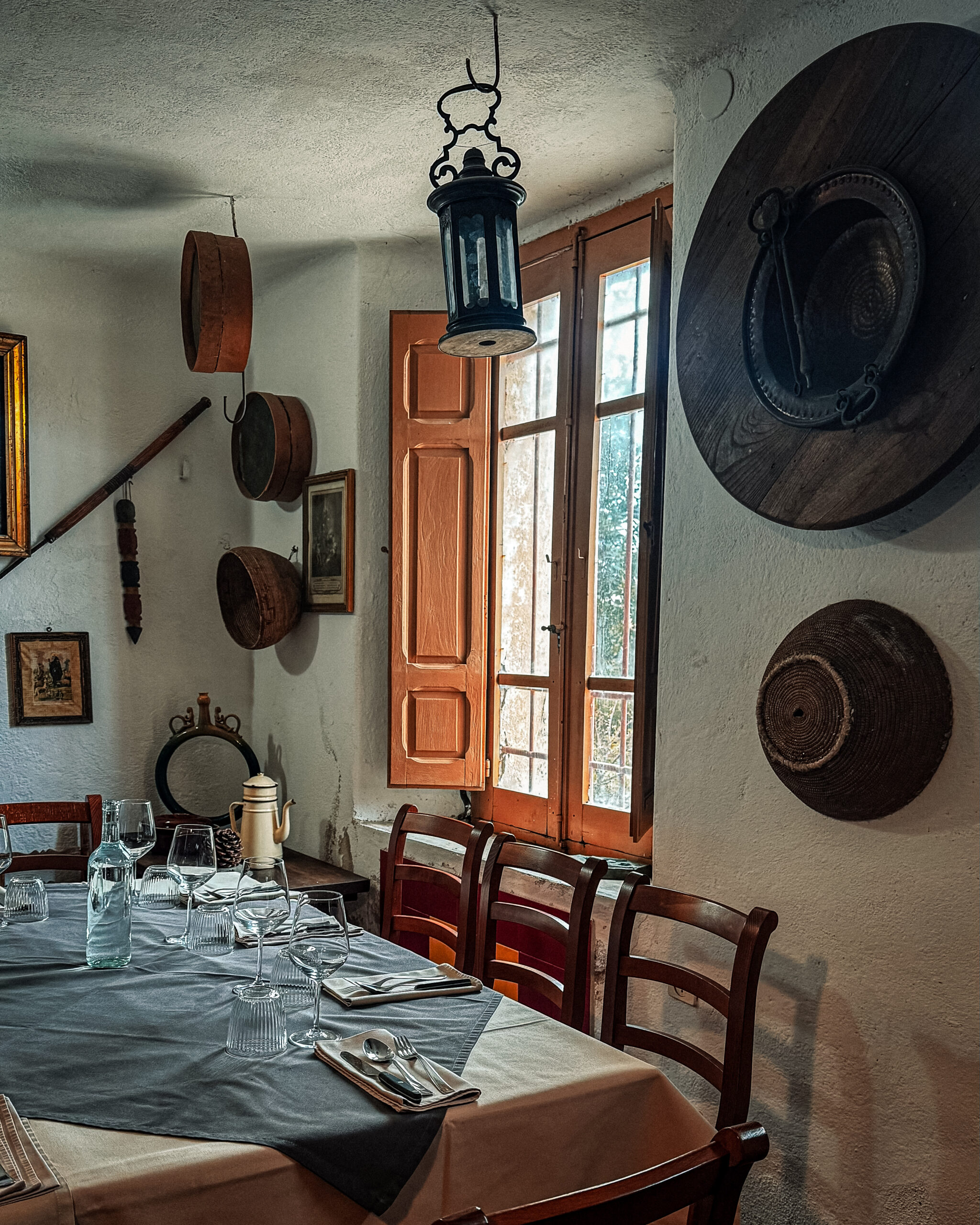 A Seneghe, la cooperativa Mussura sfida lo spopolamento: storie di vini, cooperazione, visione, e un pranzo in collaborazione Pierluigi Fais 